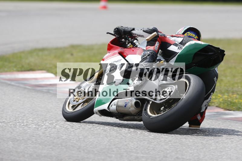 /24 08.06.2025 TZ Motorsport ADR/Gruppe gelb/77